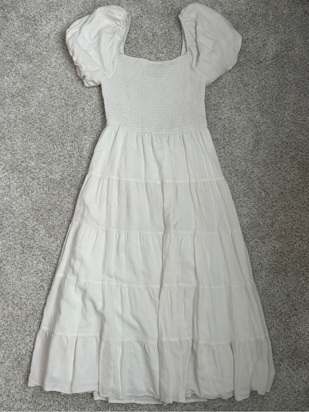 Women’s White Puff Sleeve Maxi Dress